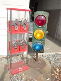 VINTAGE STREET LIGHT