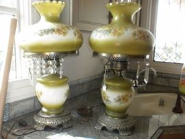 PAIR OF VINTAGE HURRICANE LAMPS