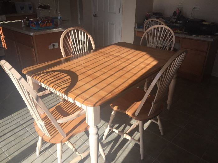 Kitchen set with 6 chairs