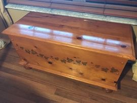 20FURNITURETrunkWVine