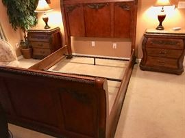 25FURNITUREBedroomSet