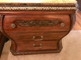 27FURNITUREBedroomSetEndTablejpg