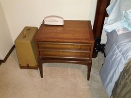 Lane night stand