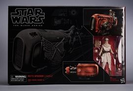 Offered is #03 Rey's Speeder from The Black Series released in 2017. The box shows minor shelf wear. Please see the photos for details.
