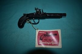 Vintage Gas Table  Lighter Derringer Gun even has the weight of a gun