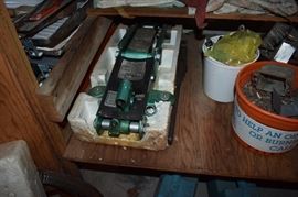 In box Car Jack with Handle Bar