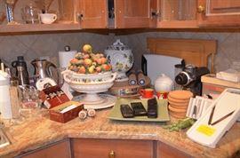 Botanic  Garden Soup Terrine, Kitchenware