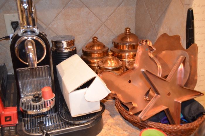 Nespresso machine + cooper kitchenware 
