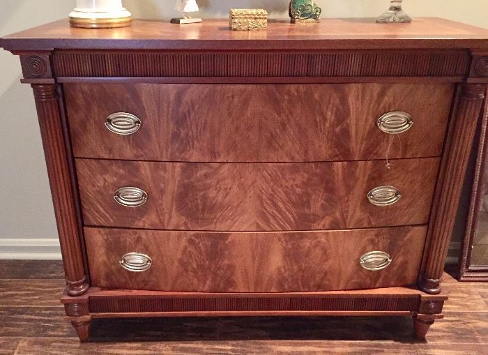 Vintage 3-drawer chest