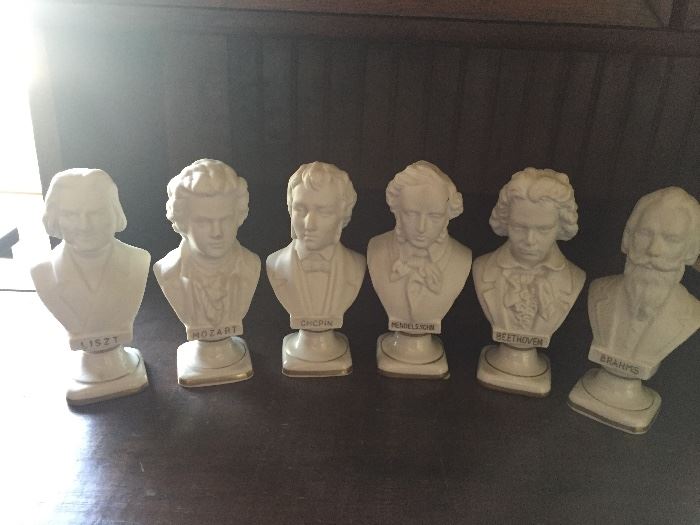 Miniature busts 
