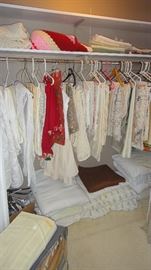 Vintage Table Linens