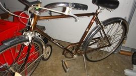 Vintage Schwinn Men's Bike