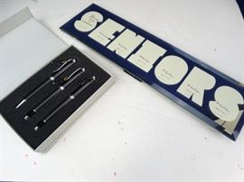 Seniors Graduation Photo Frame w Pens