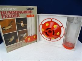New In Box Hummingbird Feeder