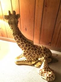 34 in tall vintage ceramic giraffe 