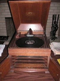 Victor table top Victrola