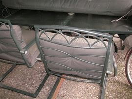 Patio set with 6 chairs, cushions & cover