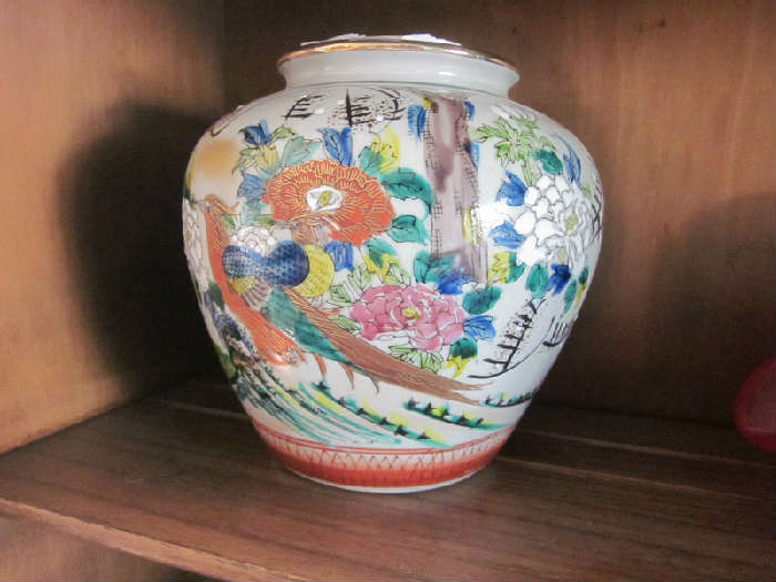 Kutani Japanese vase
