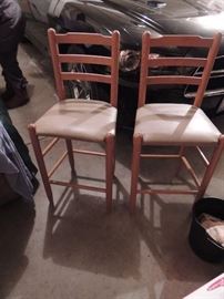 2 oak bar stools m. $20 for both