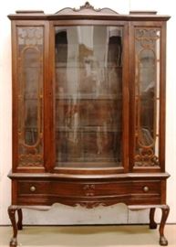 Queen Anne curved glass cabinet