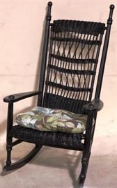 #5930 Wicker with cushion