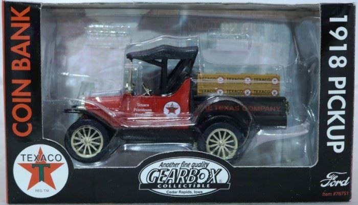 1918 Ford Pickup coin bank truck