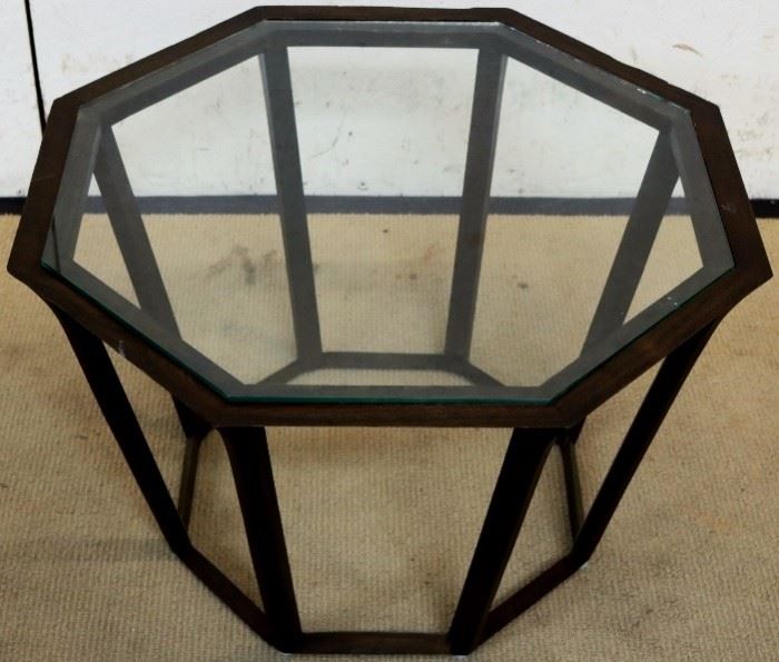 Guildmaster octagonal table