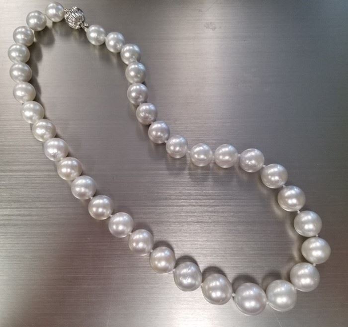 South Sea 11-14mm cultured pearl necklace
