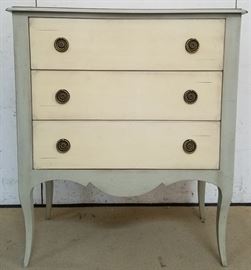 Polidor painted 3 drawer chest