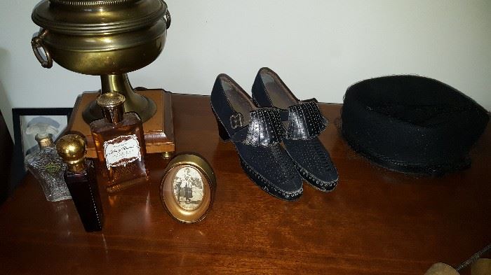 Vintage shoes and perfumes