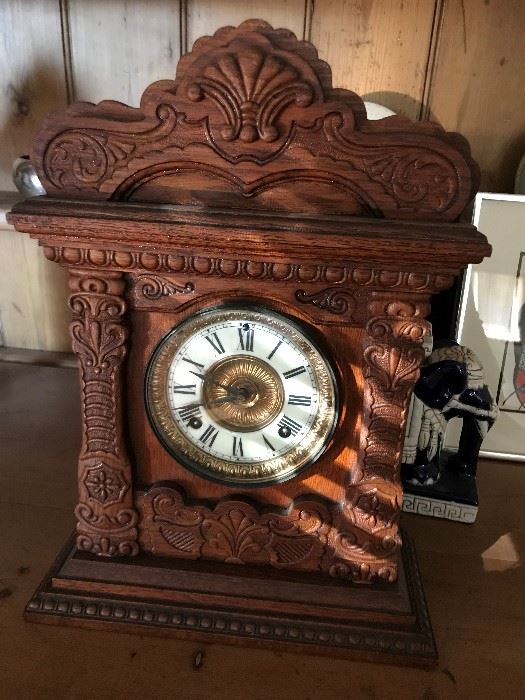 American Oak Case Mantle Clock