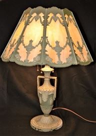 RAINAUD SLAG GLASS TABLE LAMP, CIRCA EARLY 20TH CENTURY 