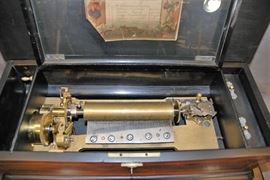 MUSIC BOX, CYLINDER, SWISS, LATE 19TH C.