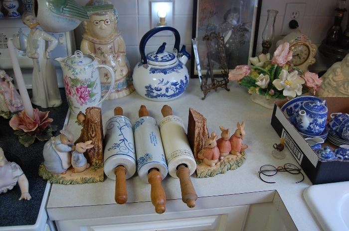 Onion Pottery old Rolling Pins