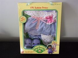 Cabbage Patch Kids Fashion Frenzy NIB never opened