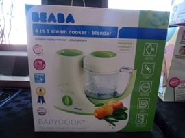 Beaba 4 in 1 steam cooker-blender from Babycook
