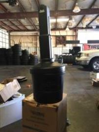 New Global 5 Gallon Black Outdoor Ashtray  - New in Box