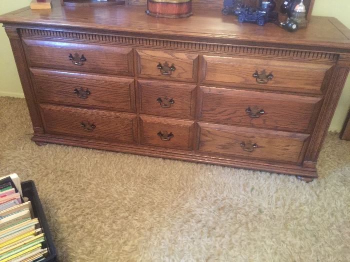Solid oak dresser with hutch top, dove tail construction!