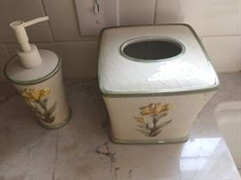 Soap & Tissue dispensers