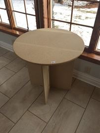 Plant stand of fiber board  Asking $20