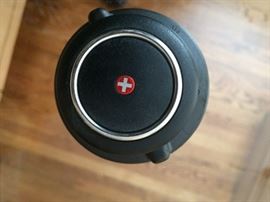 Swiss Diamond Nonstick frying pan     Asking $75