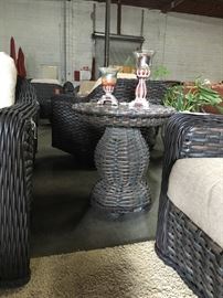 Lane Venture's South Hampton Collection patio furniture
