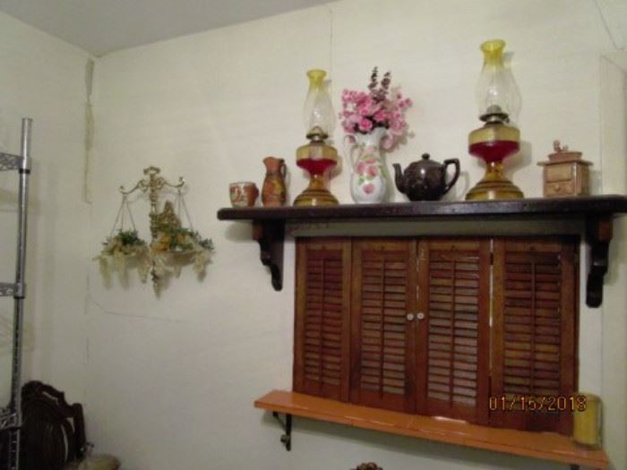Home decorative items