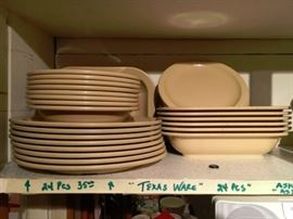 TEXAS WARE DISHES - SERVICE FOR 12 - PLATES/SALAD PLATES/OBLONG BOWLS. 24 PCS