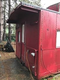 1930’s railroad caboose converted to a tiny home please call 3605216610 to schedule a viewing! Buyers are responsible for all due diligence before buying and to pay for removing from current location downtown Vancouver 