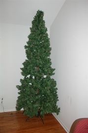 10' Artificial Lighted Christmas Tree