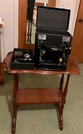 Vintage Singer Featherweight Portable Sewing Machine