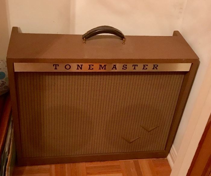 Vintage Tonemaster Vibrato Stereo Amplifier with Original Papers