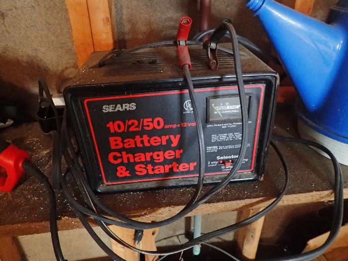 SEARS BATTERY CHARGER & STARTER