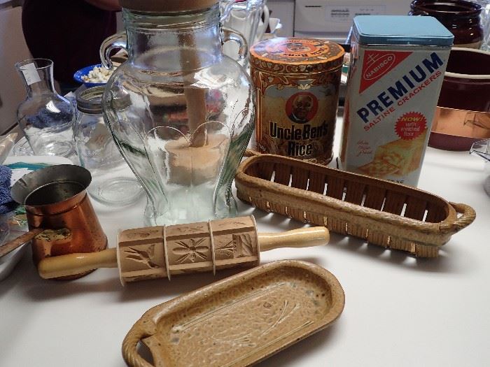 ASSORTED BAKING ITEMS